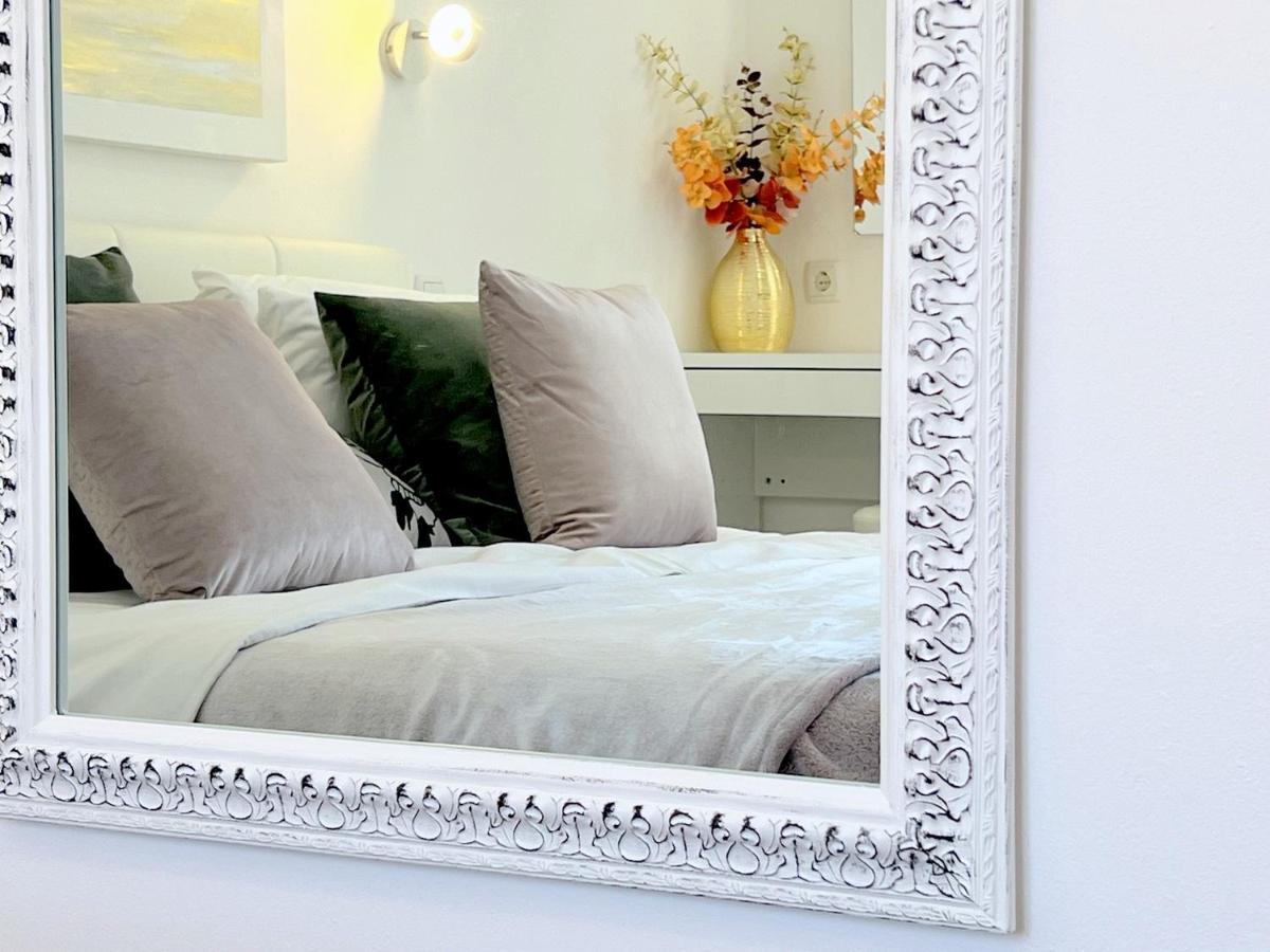 King Residence Old Town Rab - Adults Only Rab Town Eksteriør bilde