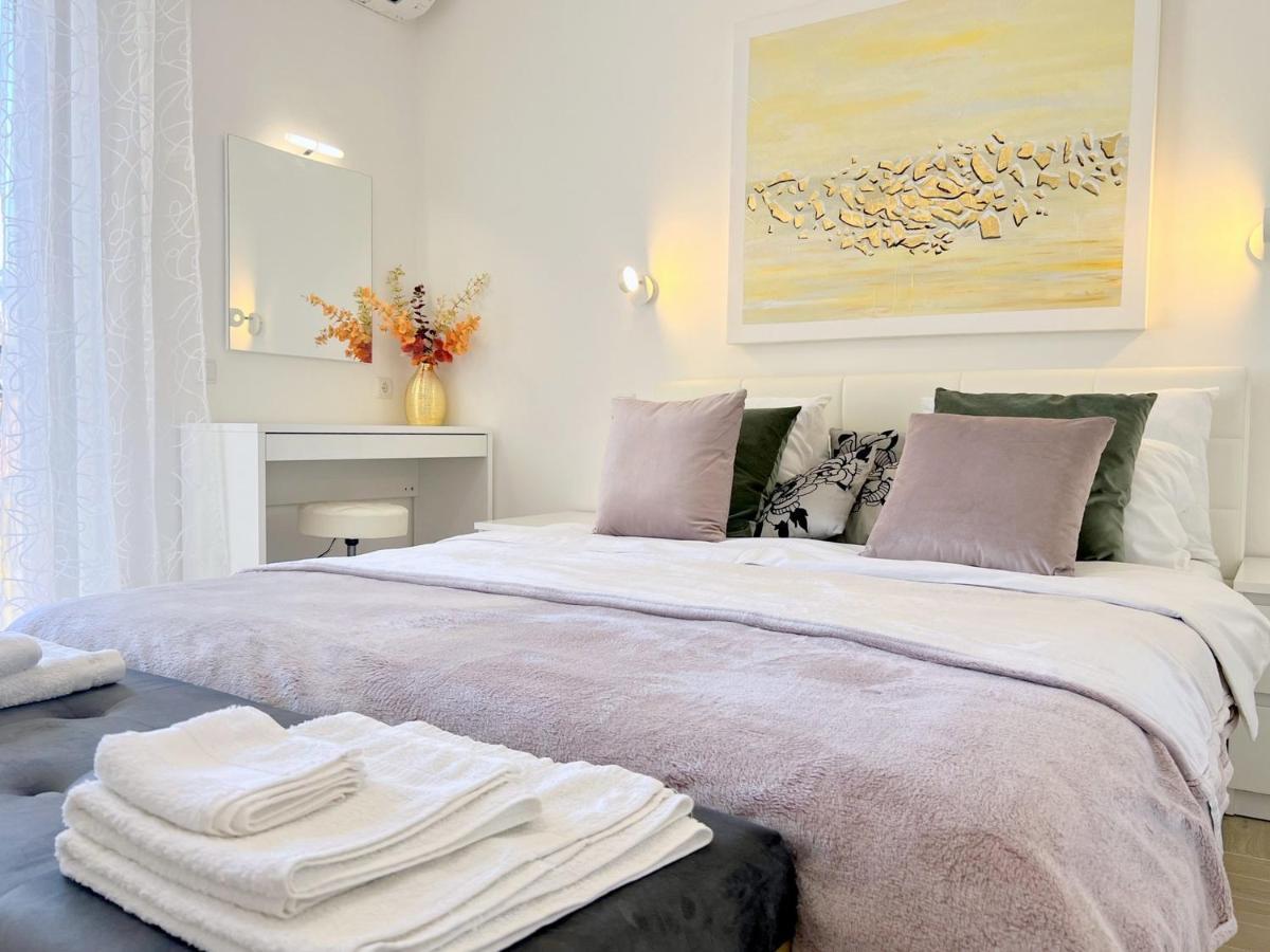 King Residence Old Town Rab - Adults Only Rab Town Eksteriør bilde