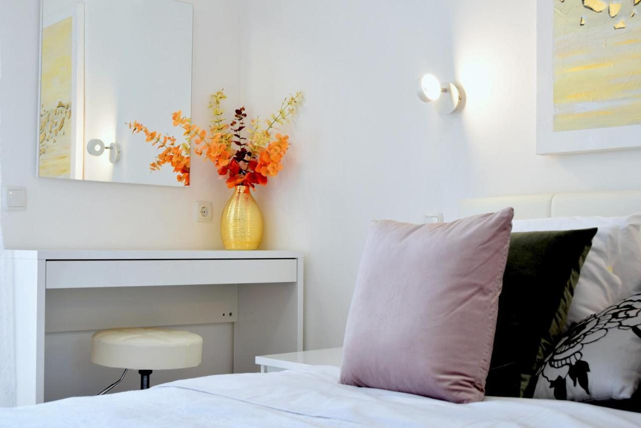 King Residence Old Town Rab - Adults Only Rab Town Eksteriør bilde