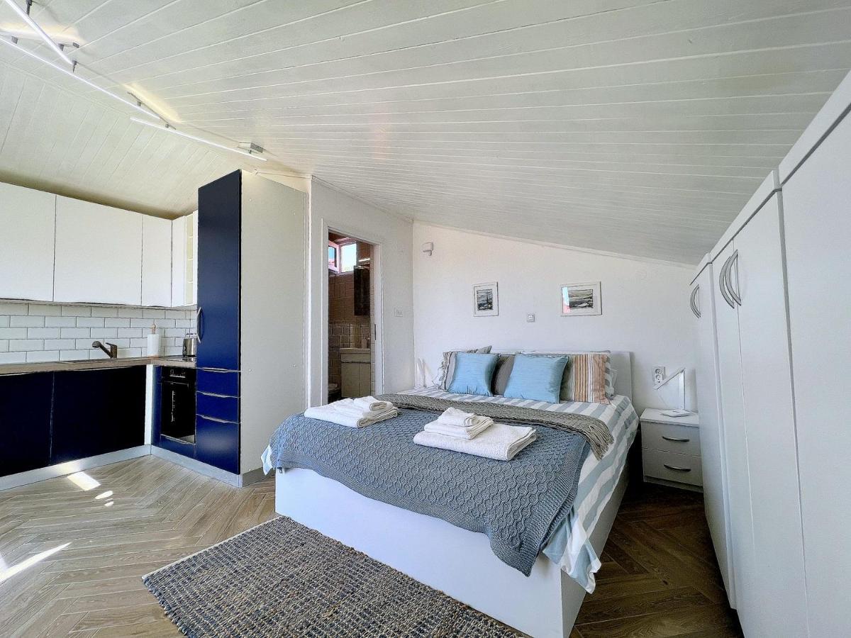 King Residence Old Town Rab - Adults Only Rab Town Eksteriør bilde