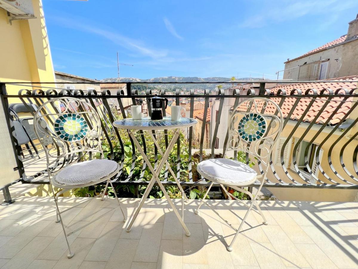 King Residence Old Town Rab - Adults Only Rab Town Eksteriør bilde